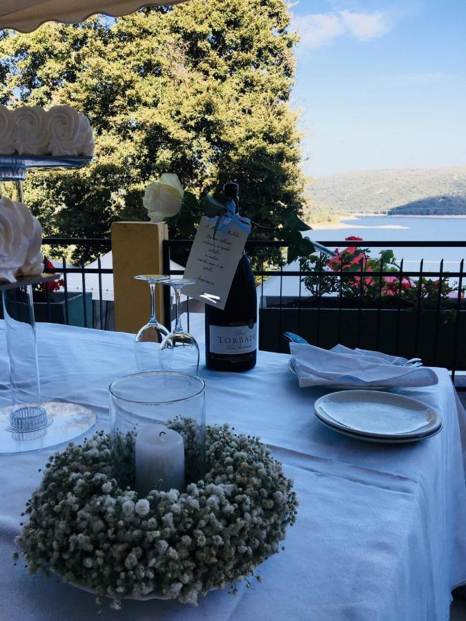 Hotel Ristorante Gusana ガヴォーイ エクステリア 写真